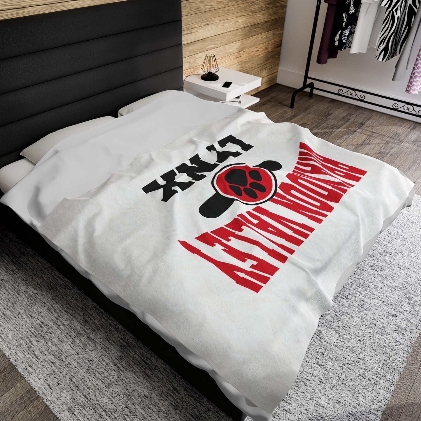 BV Lynx Velveteen Plush Blanket